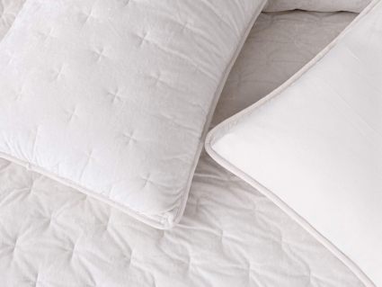 Покрывало Софи де Марко Алира (молоко) 240х260