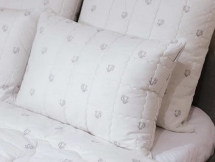 Подушка Софи де Марко Merino wool 50х70