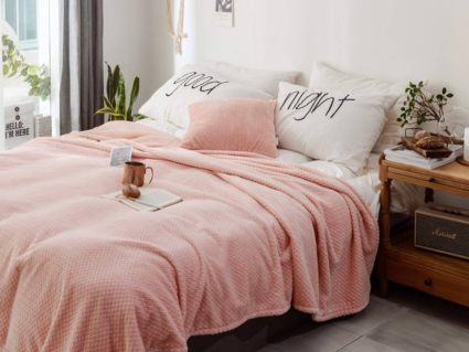 Плед Софи де Марко Вива (пудра) 210х230